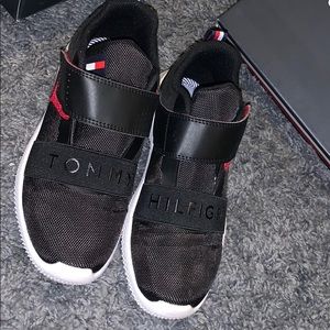 Tommy Hilfiger strap sneakers